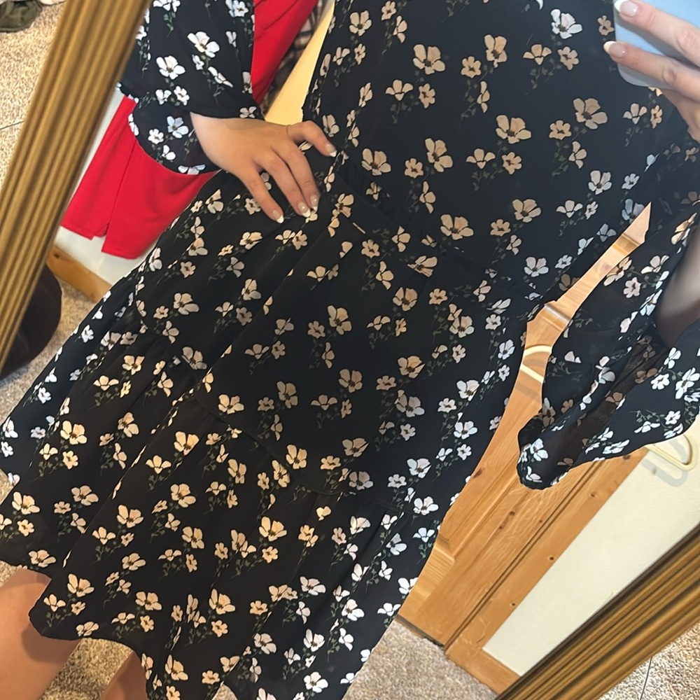 GAP Black Floral Long Sleeve Dress
